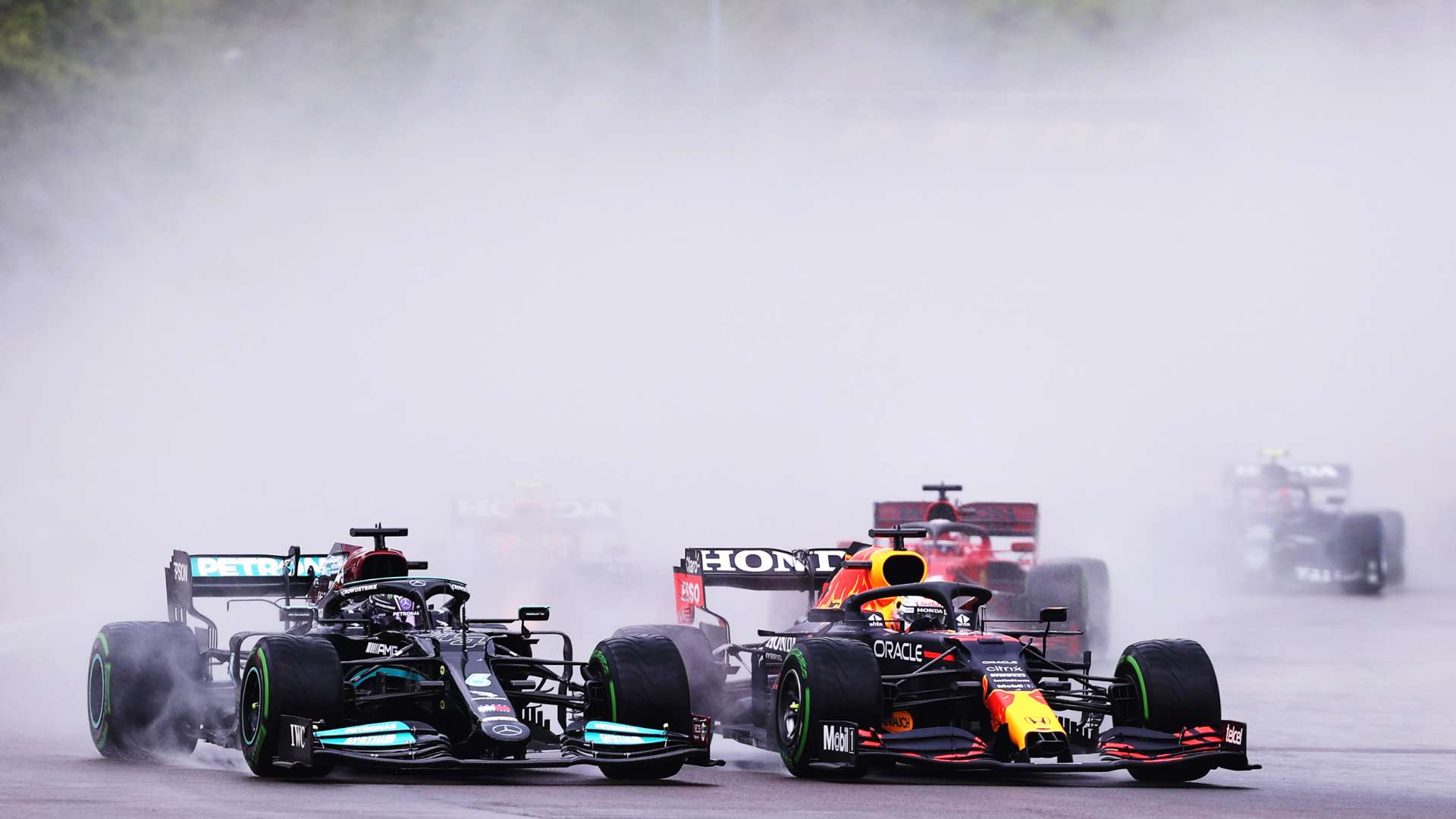 [亚冬会]中国运动员以优异表现大力弘扬中华体育精神.